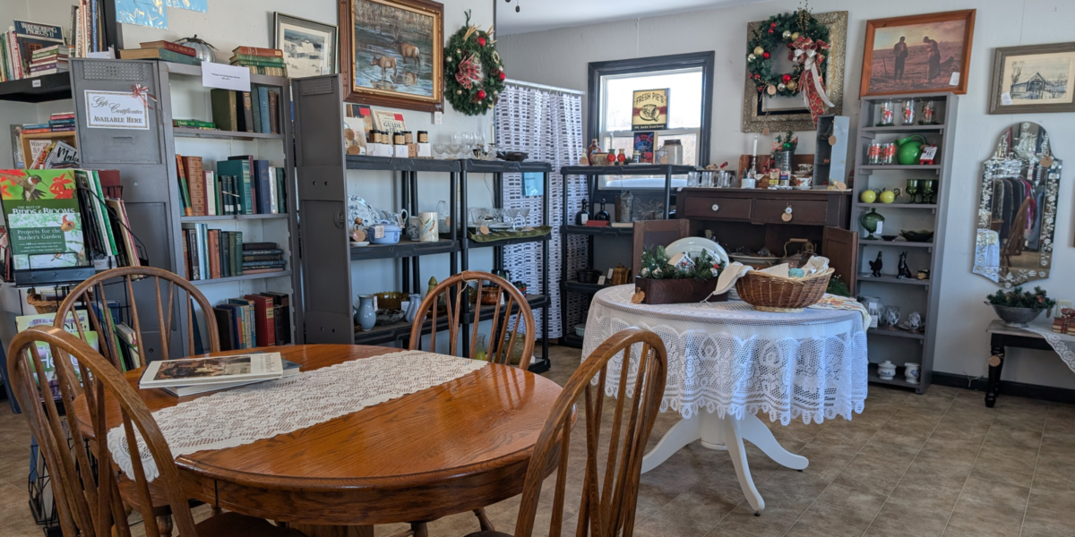 Asher’s Antiques and Boutique